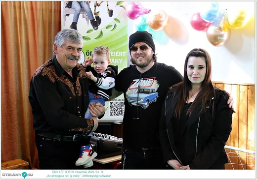 'ÖRS LÉPTEIÉRT Jótékonysági sütivásár' cikk borítóképe