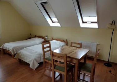 Alsópere Park szálló